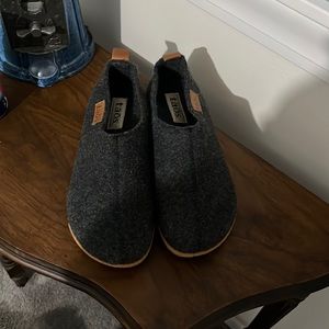 Taos Wonderwool Clog. Brand new size Eur 38 (7-7.5)